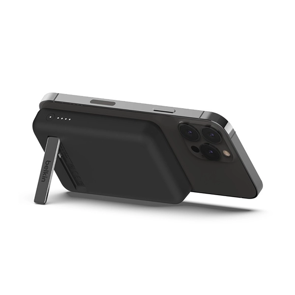 BELKIN BOOSTCHARGE MAGNETIC WIRELESS POWER BANK 5K WITH STAND IPHONE 14/13/12 - Image 6