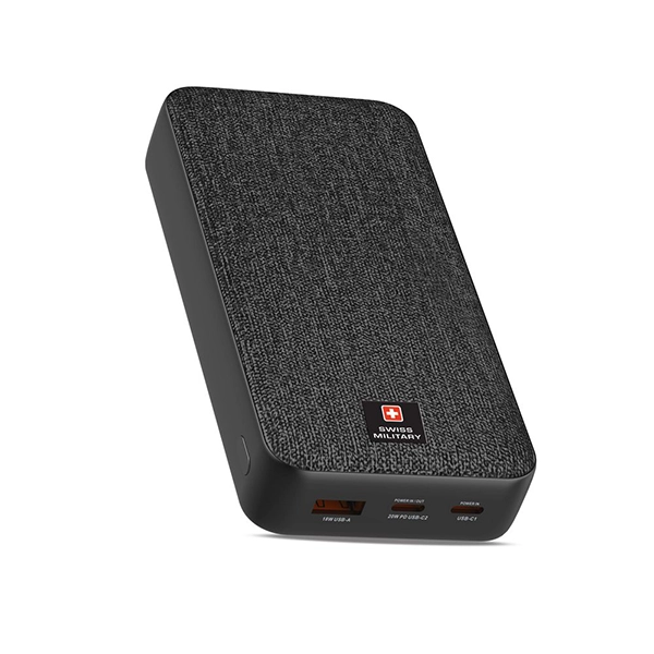 SWISS MILITARY SM POWER BANK 20K MAH 2C1A PD FAST CHARGE BLACK - Image 2
